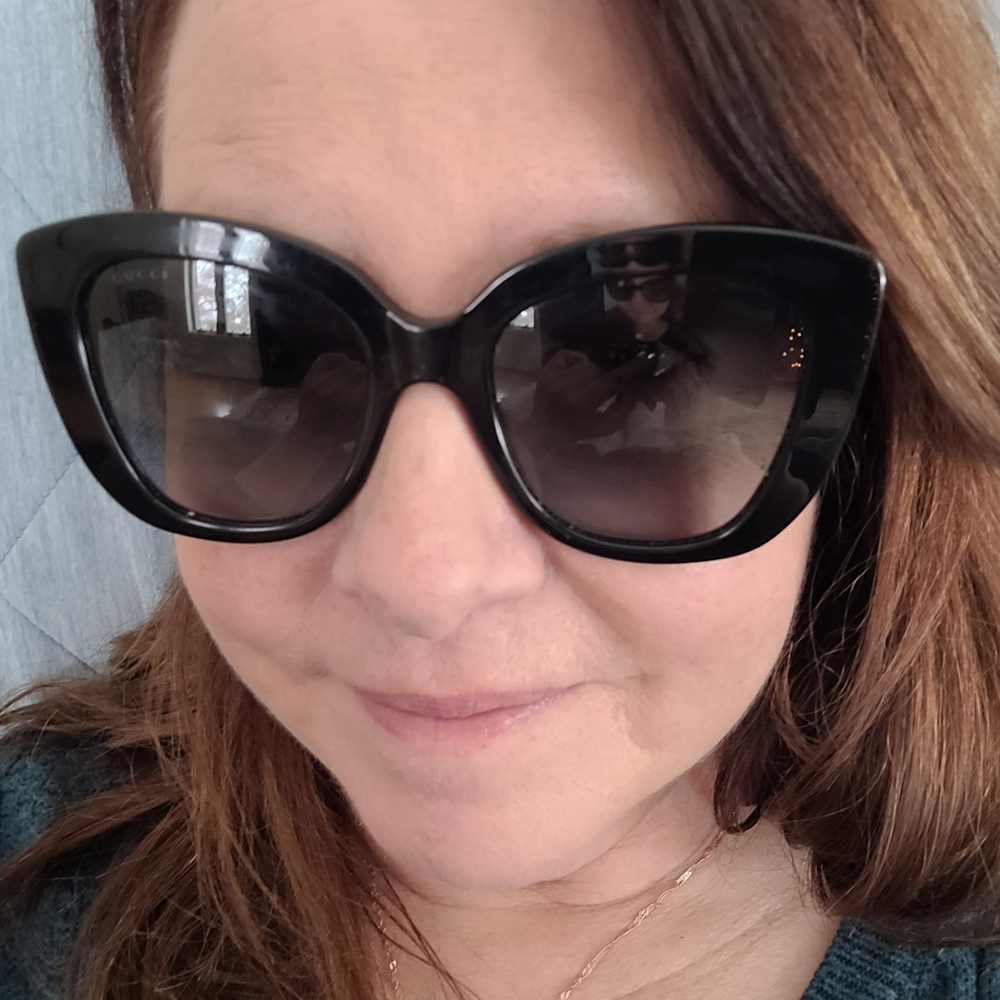 Gucci Black Oversized Sunglasses